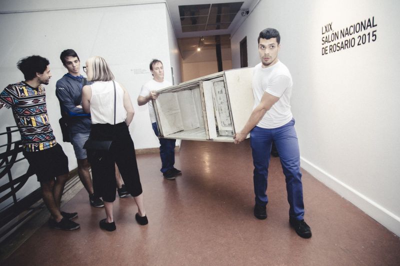 Lo que quedó de nuestro amor Performance. Museo Juan B. Castagnino. Premio Institucional FNA en el LXIX Salón Nacional de Rosario.