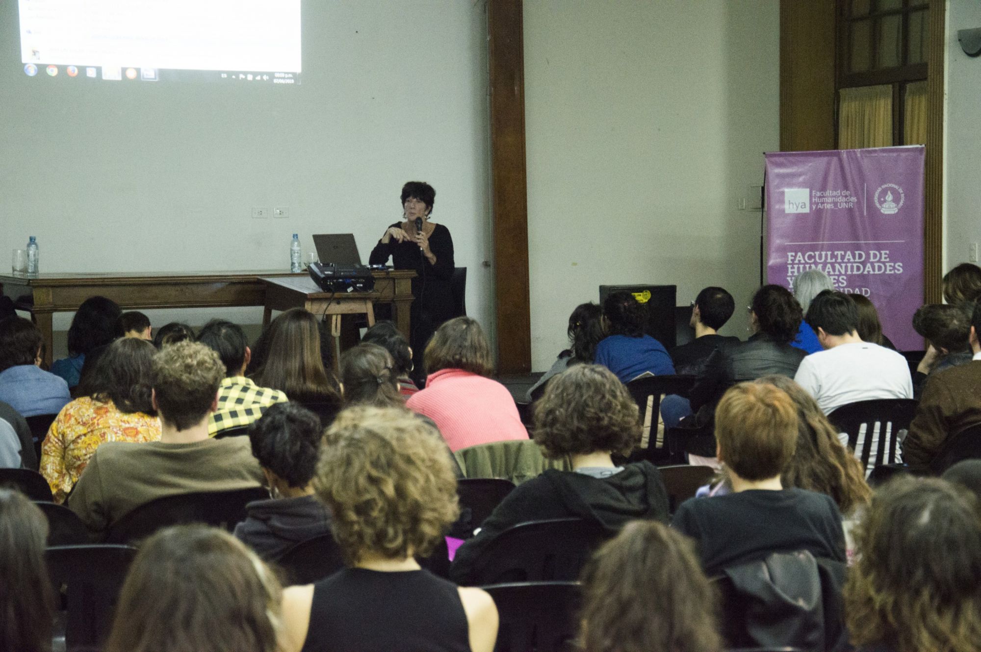 Charla con Ana Gallardo.