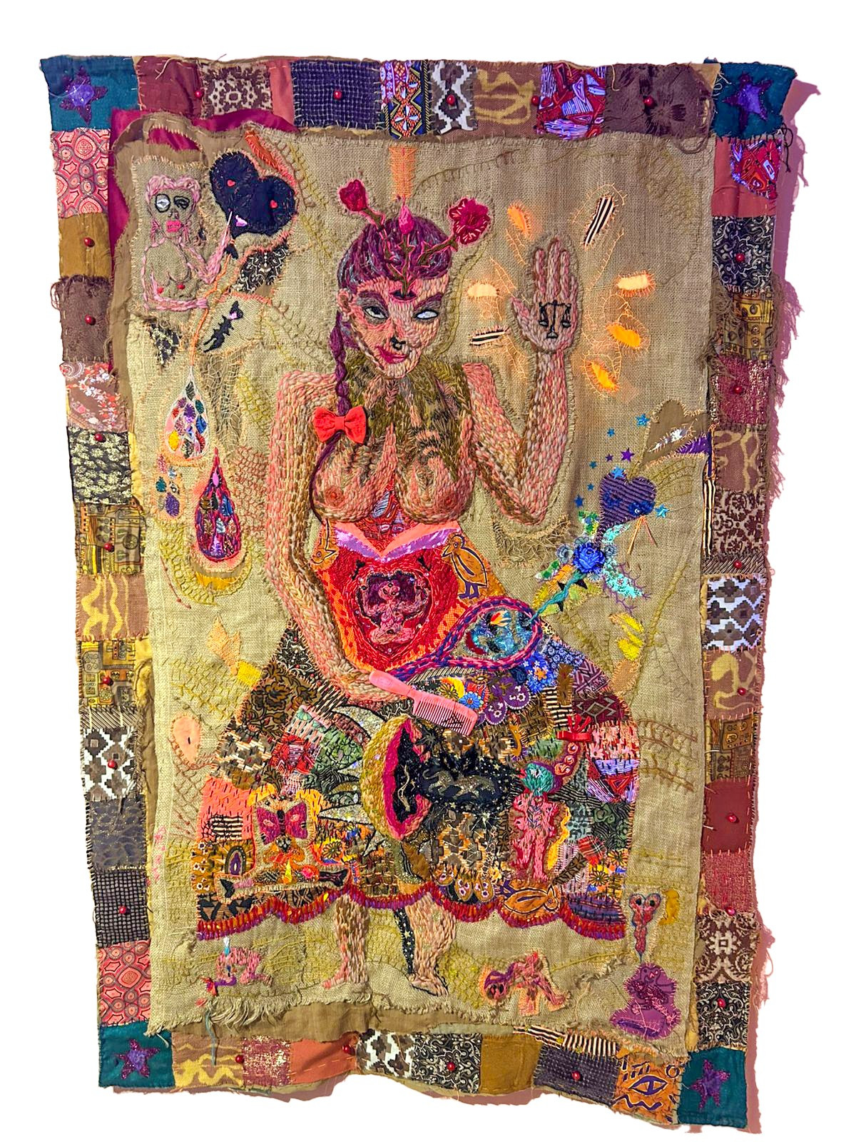 Bordado sobre arpillera. 160 x 100 cm. 2023