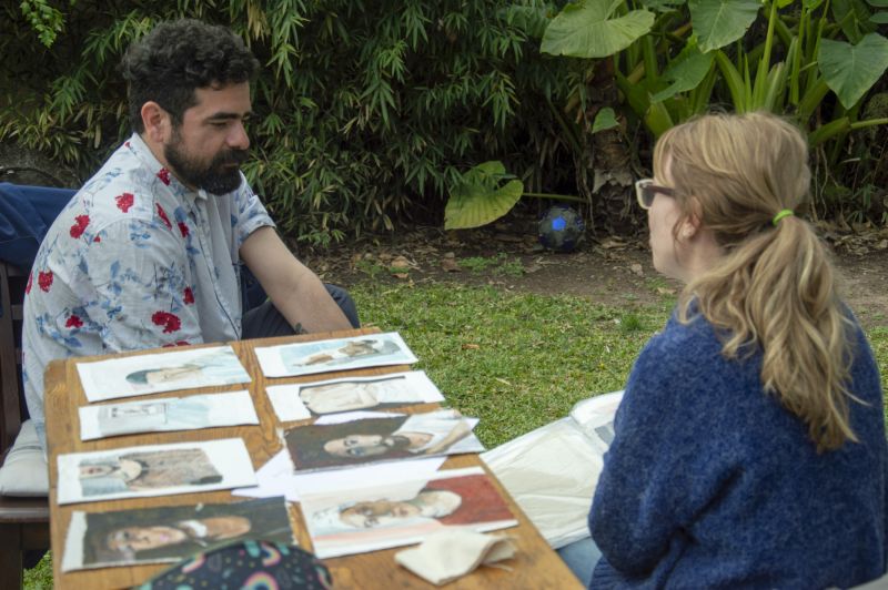 Encuentro con Eugenia Calvo. Obras de Pablo Bondi.