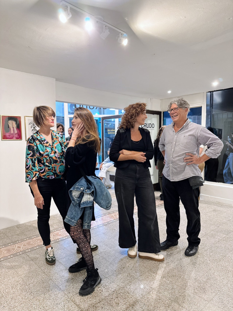 Inauguración | No sabemos quienes son | Virginia Chouhy