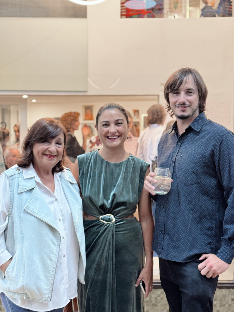 Inauguración | No sabemos quienes son | Virginia Chouhy