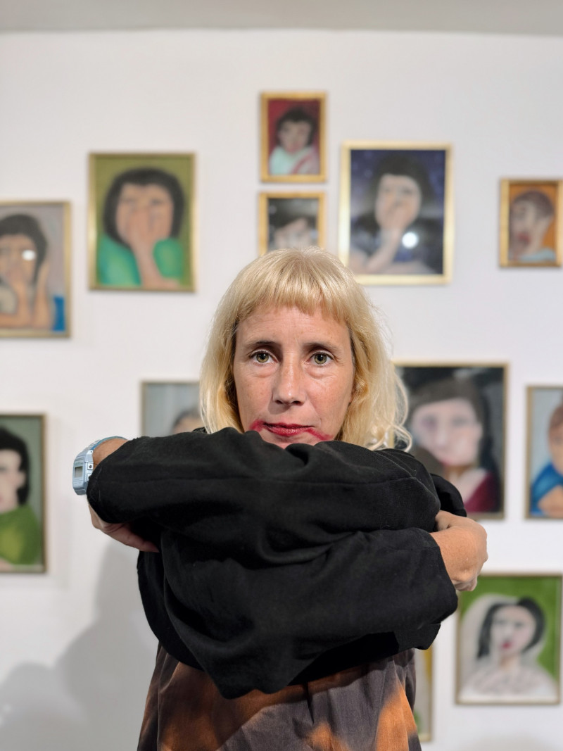 Inauguración | No sabemos quienes son | Virginia Chouhy