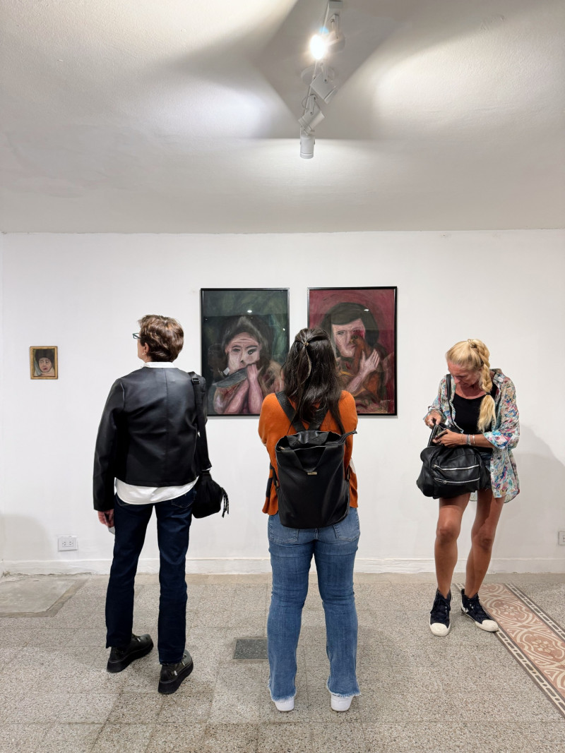 Inauguración | No sabemos quienes son | Virginia Chouhy