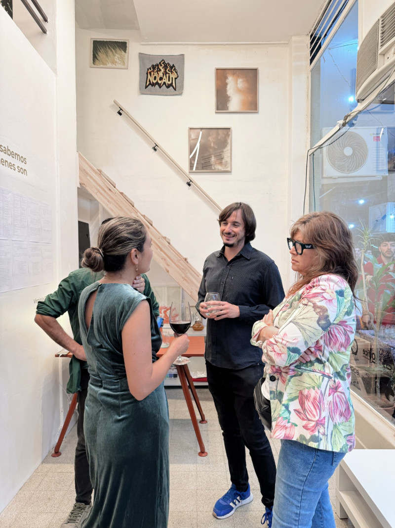 Inauguración | No sabemos quienes son | Virginia Chouhy