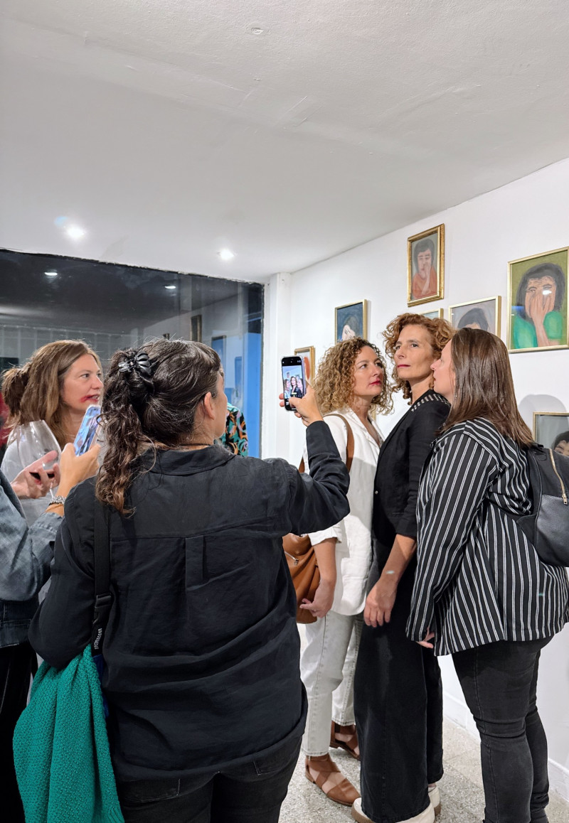 Inauguración | No sabemos quienes son | Virginia Chouhy