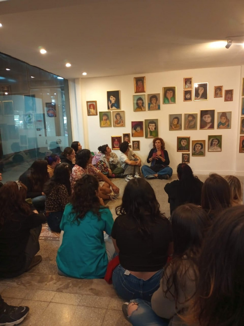 Visita de la Facultad de Bellas Artes