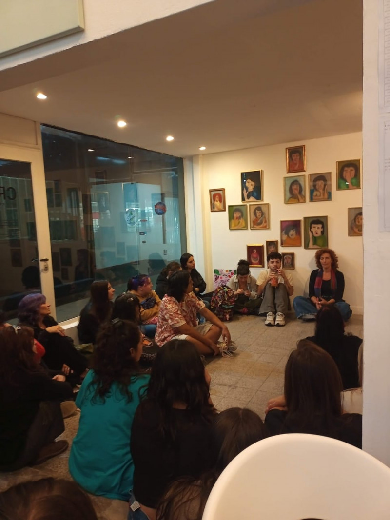 Visita de la Facultad de Bellas Artes