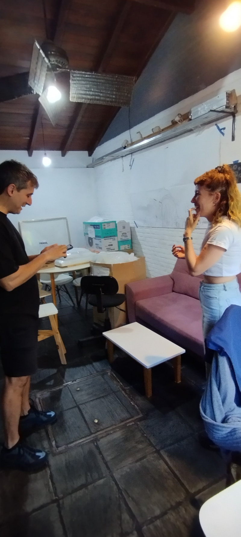 Residencia Constelaciones. Manuel Siguenza en CRUDO. Quincho.