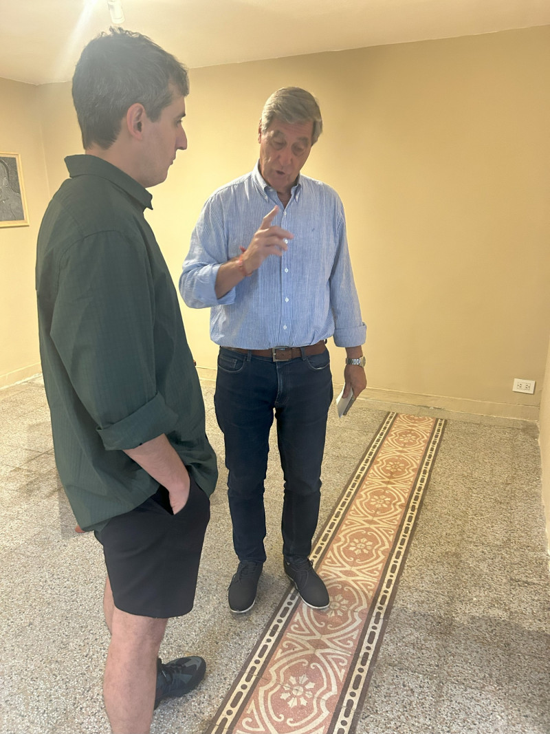 Residencia Constelaciones. Manuel Siguenza en CRUDO. Quincho.